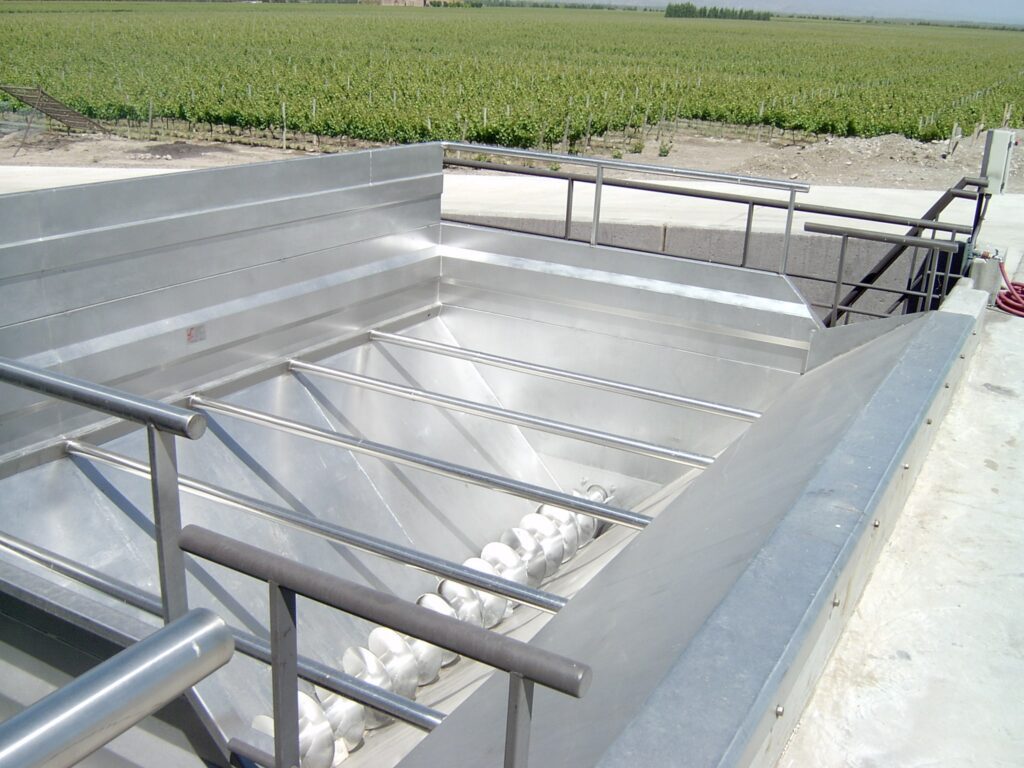 instalación de lagar en viñedo