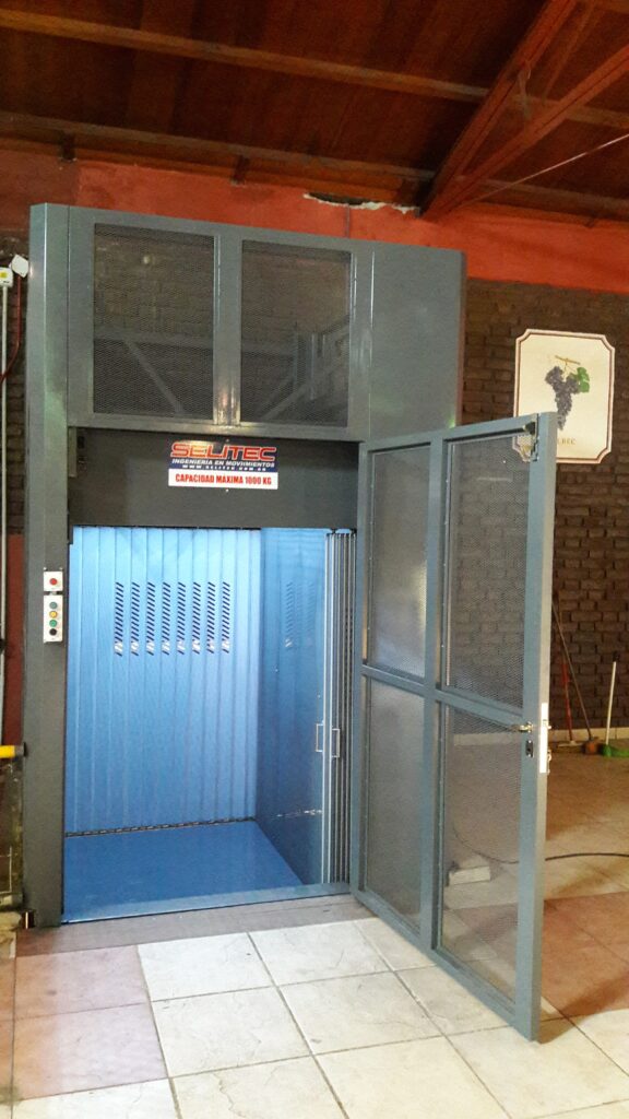 Ascensores para bodegas